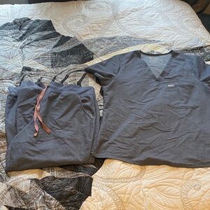 Women’s Figs Heather Denim Scrub set